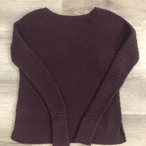 American Eagle Sweater - Picture 2 of 3